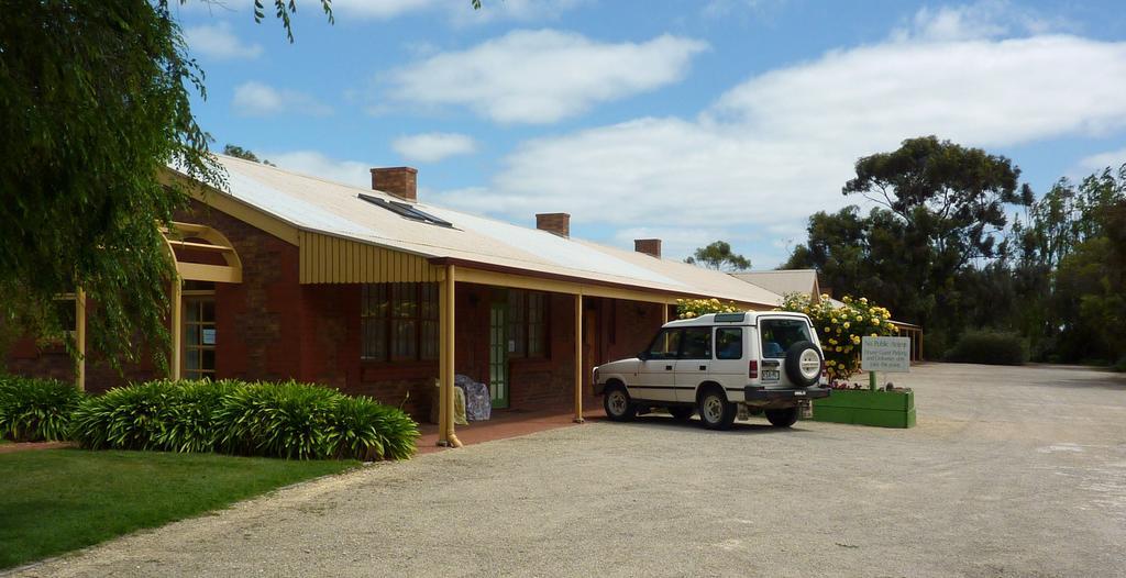Coonawarra Place Motor Inn Exteriér fotografie