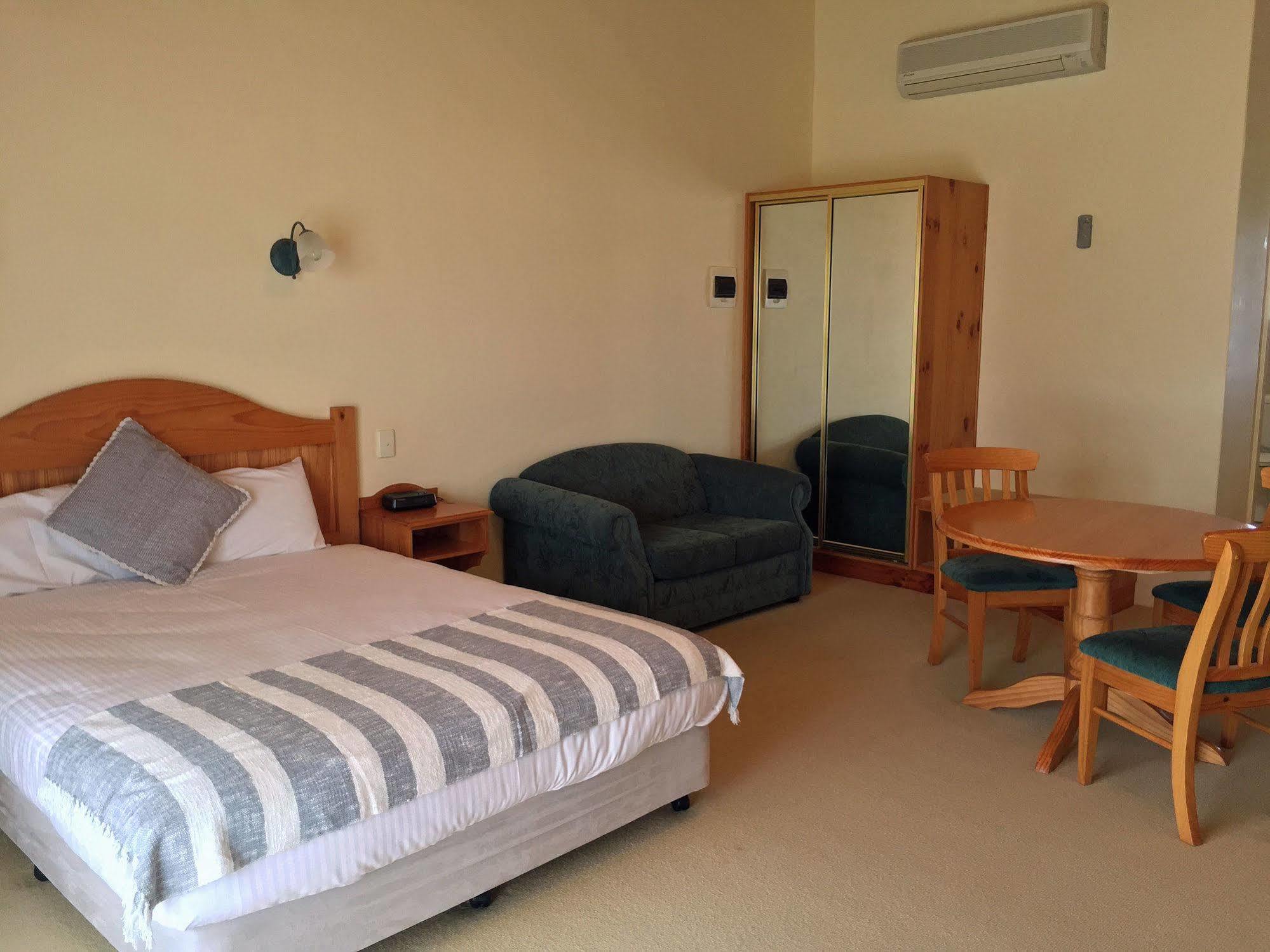 Coonawarra Place Motor Inn Exteriér fotografie